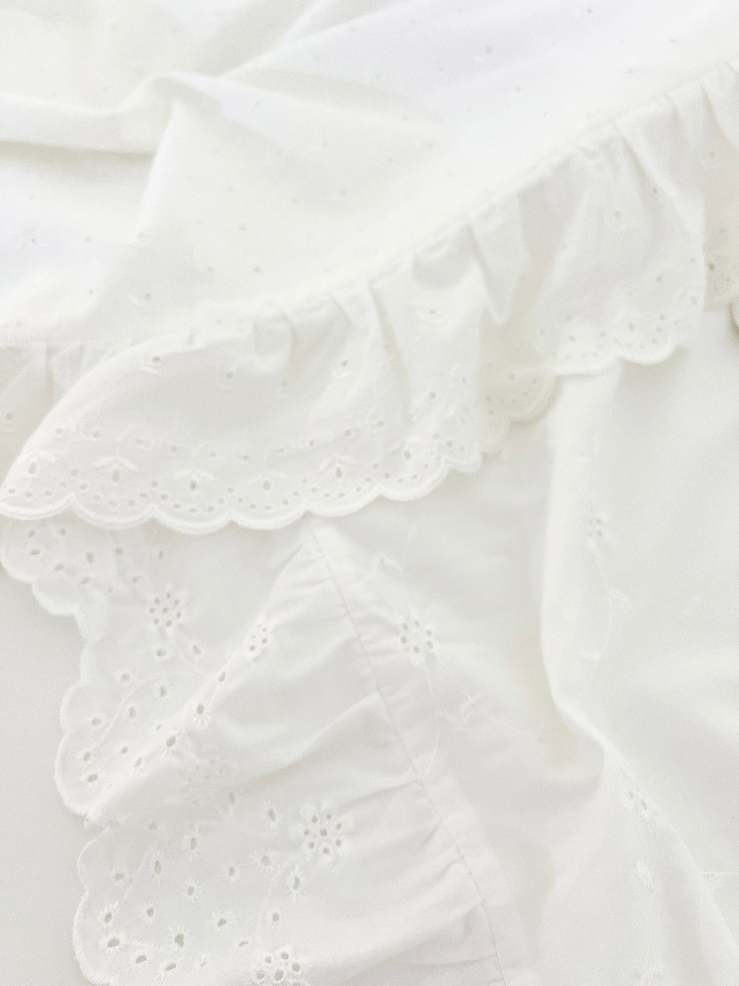 WHITE COTTON BRODERIE