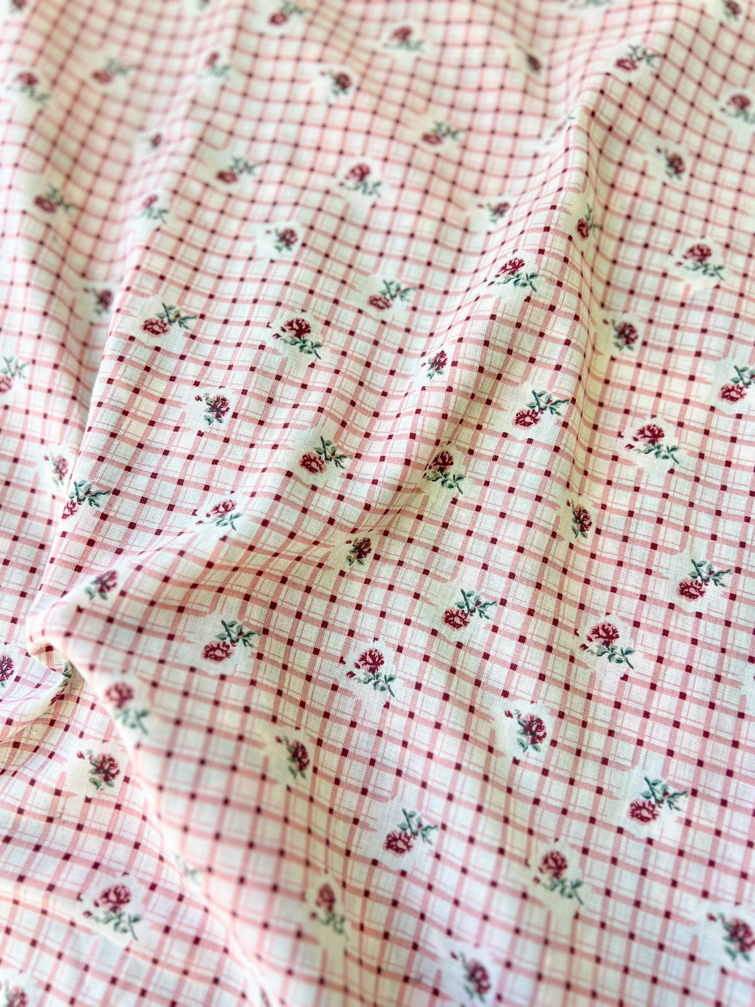 PETITE GINGHAM & ROSE