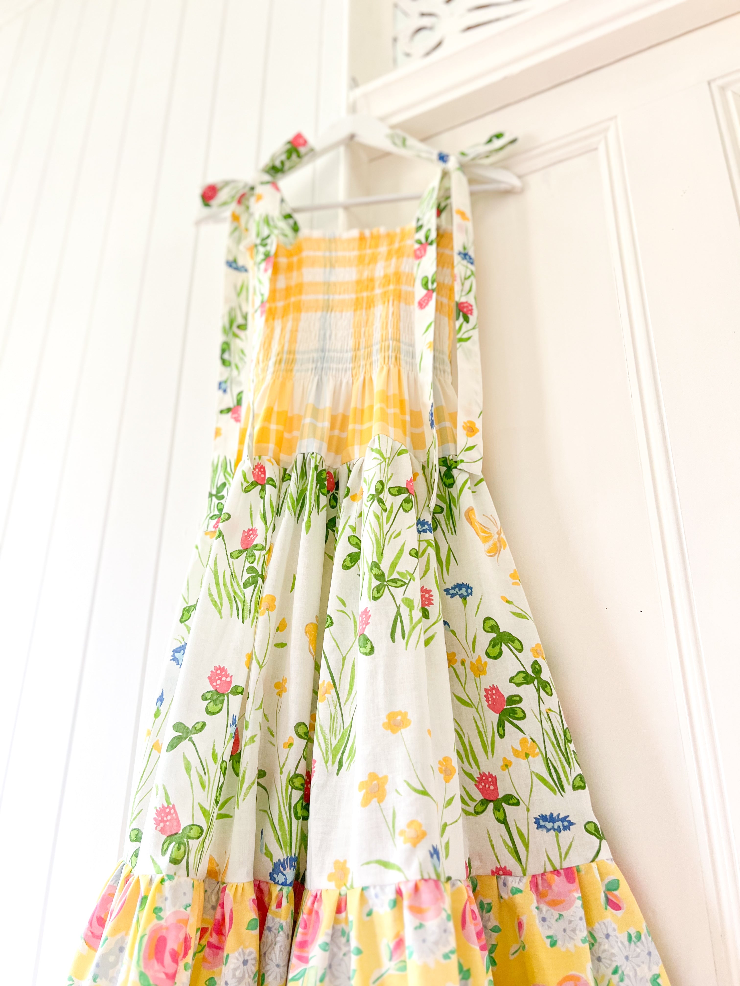 THE SUMMER PICNIC DRESS