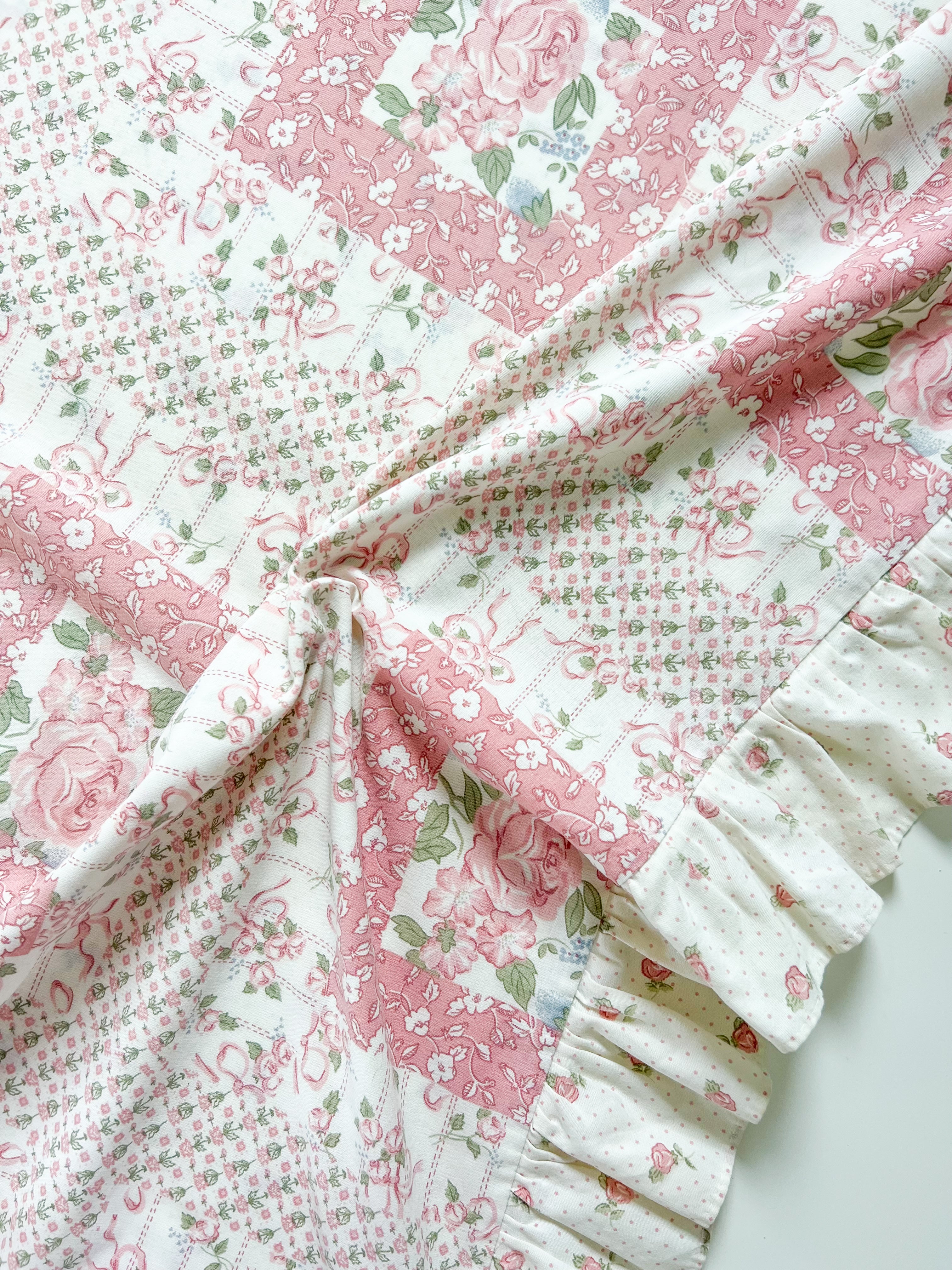 ROSES & BOWS PATCHWORK