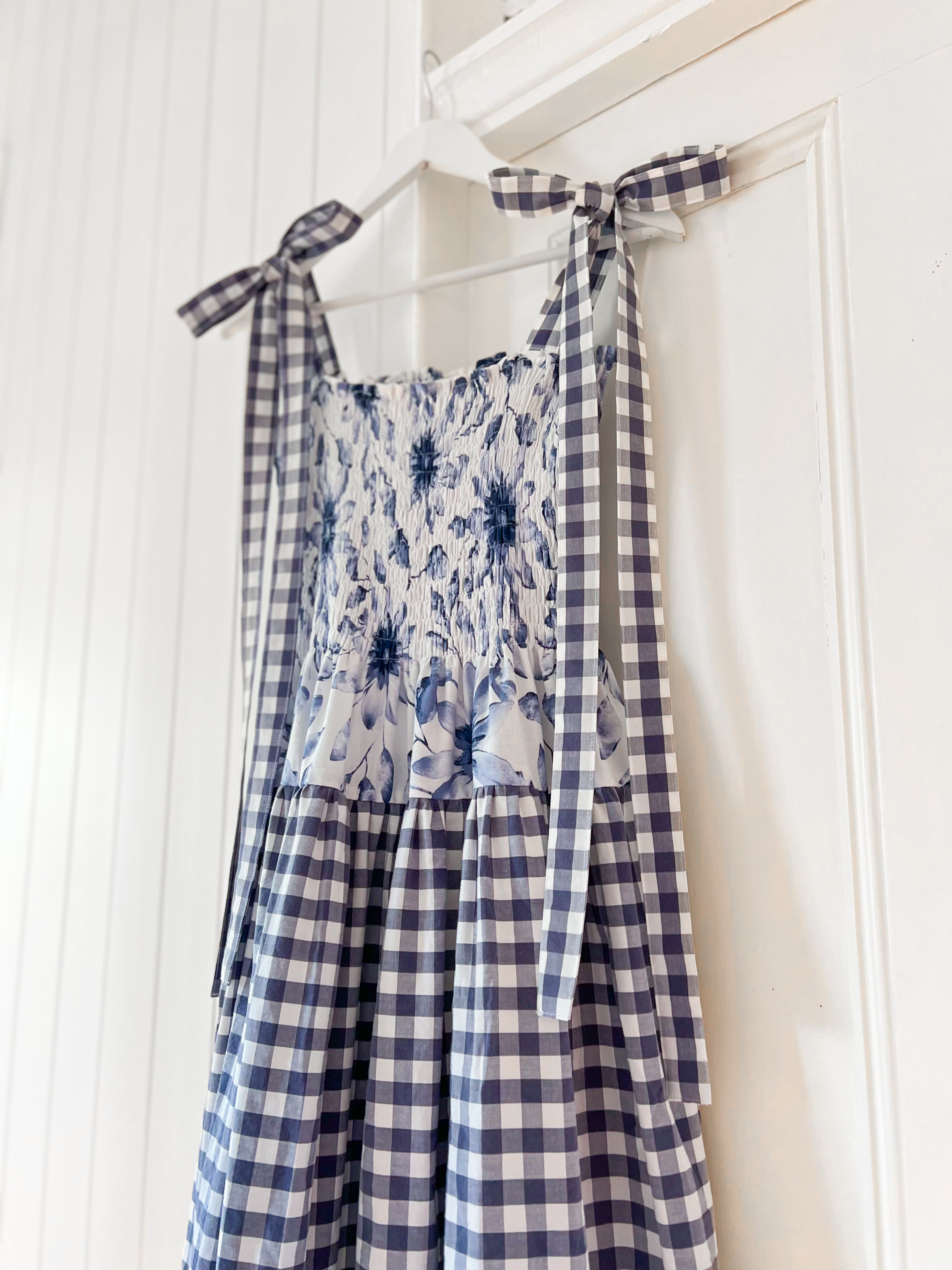 THE SUMMER PICNIC DRESS