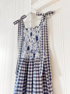 THE SUMMER PICNIC DRESS