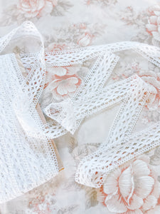 VINTAGE COTTON LACE TRIM