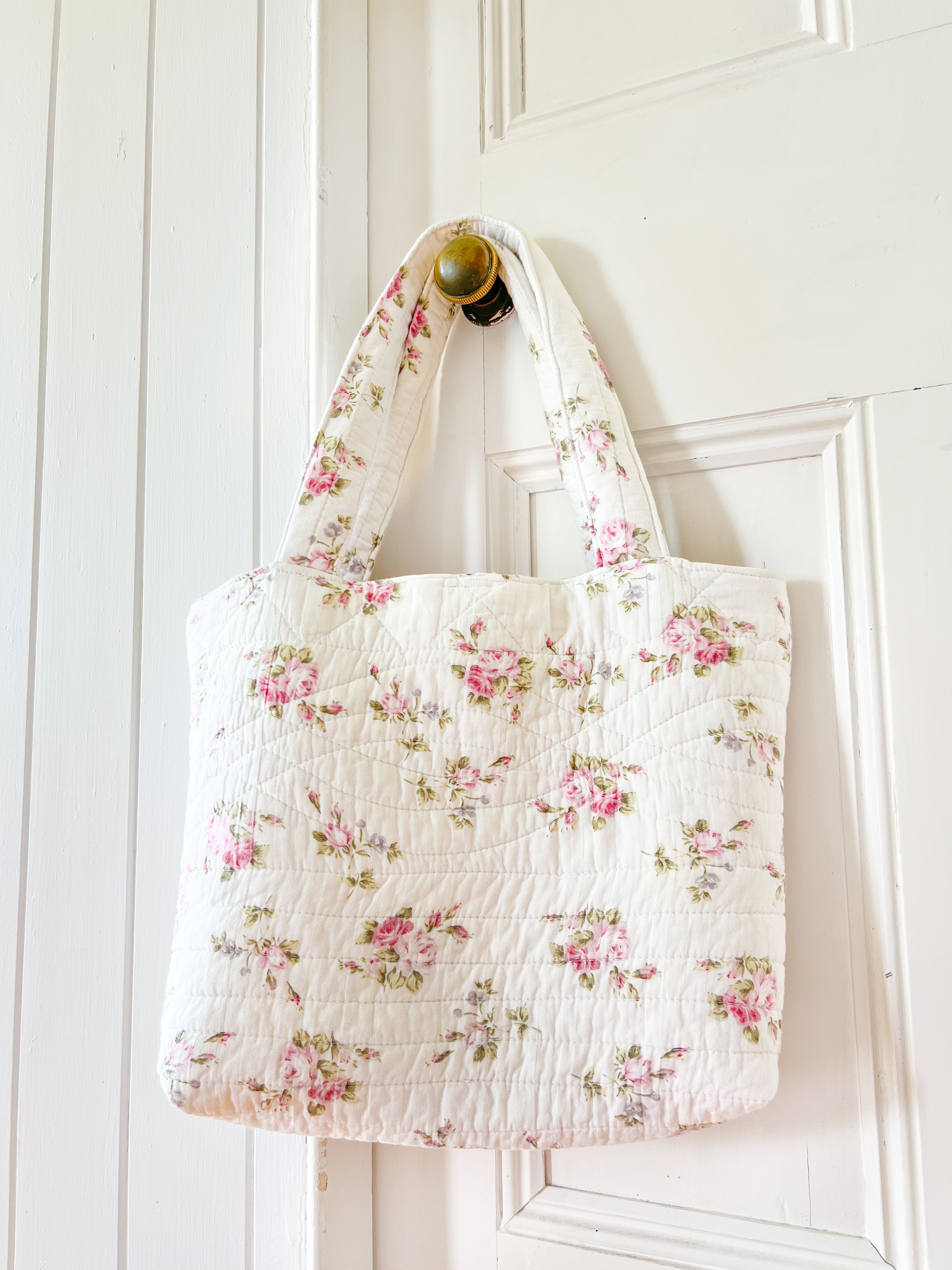 THE SWEET PEA TOTE