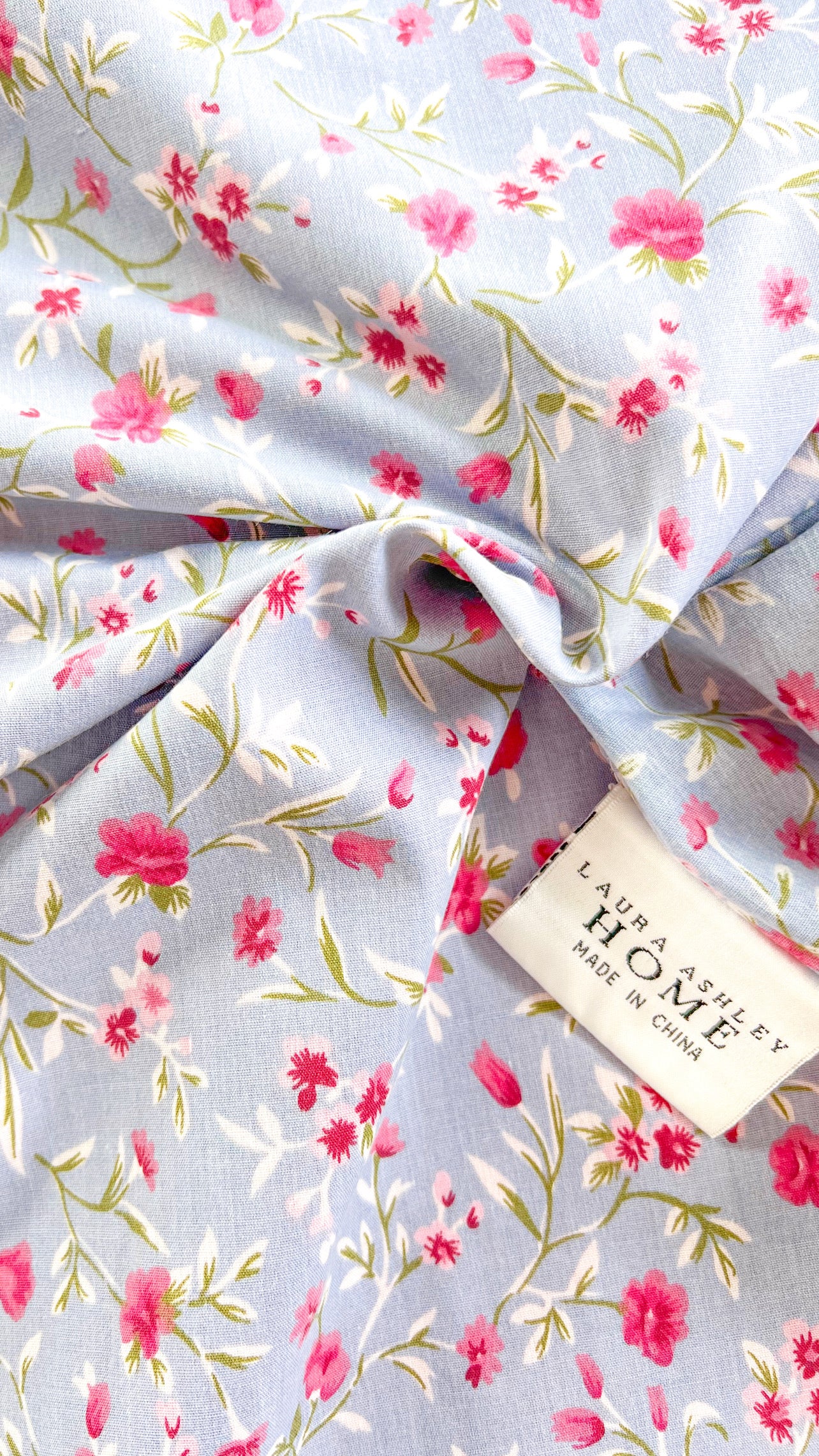 LAURA ASHLEY DITSY PRINT