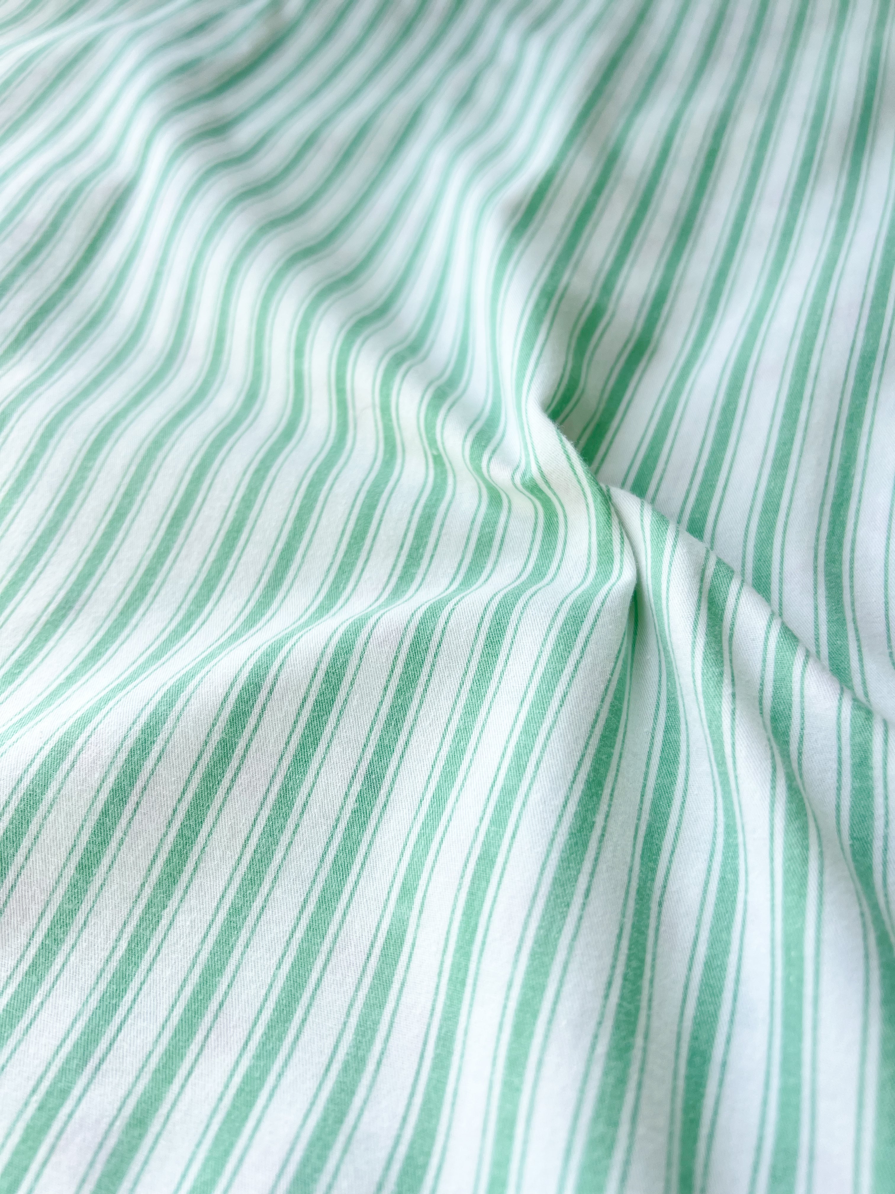 VINTAGE STRIPE