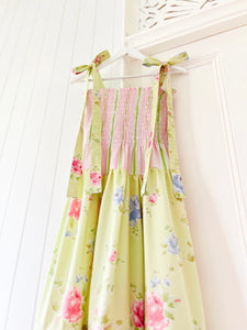 THE SUMMER PICNIC DRESS