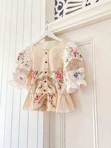 THE SWEET PEA BLOUSE