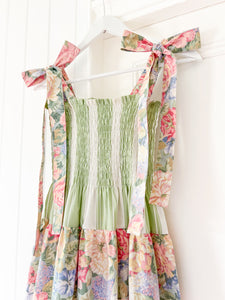 THE SUMMER PICNIC DRESS