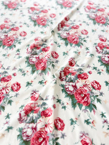 BRIGHT ROSE GARDEN