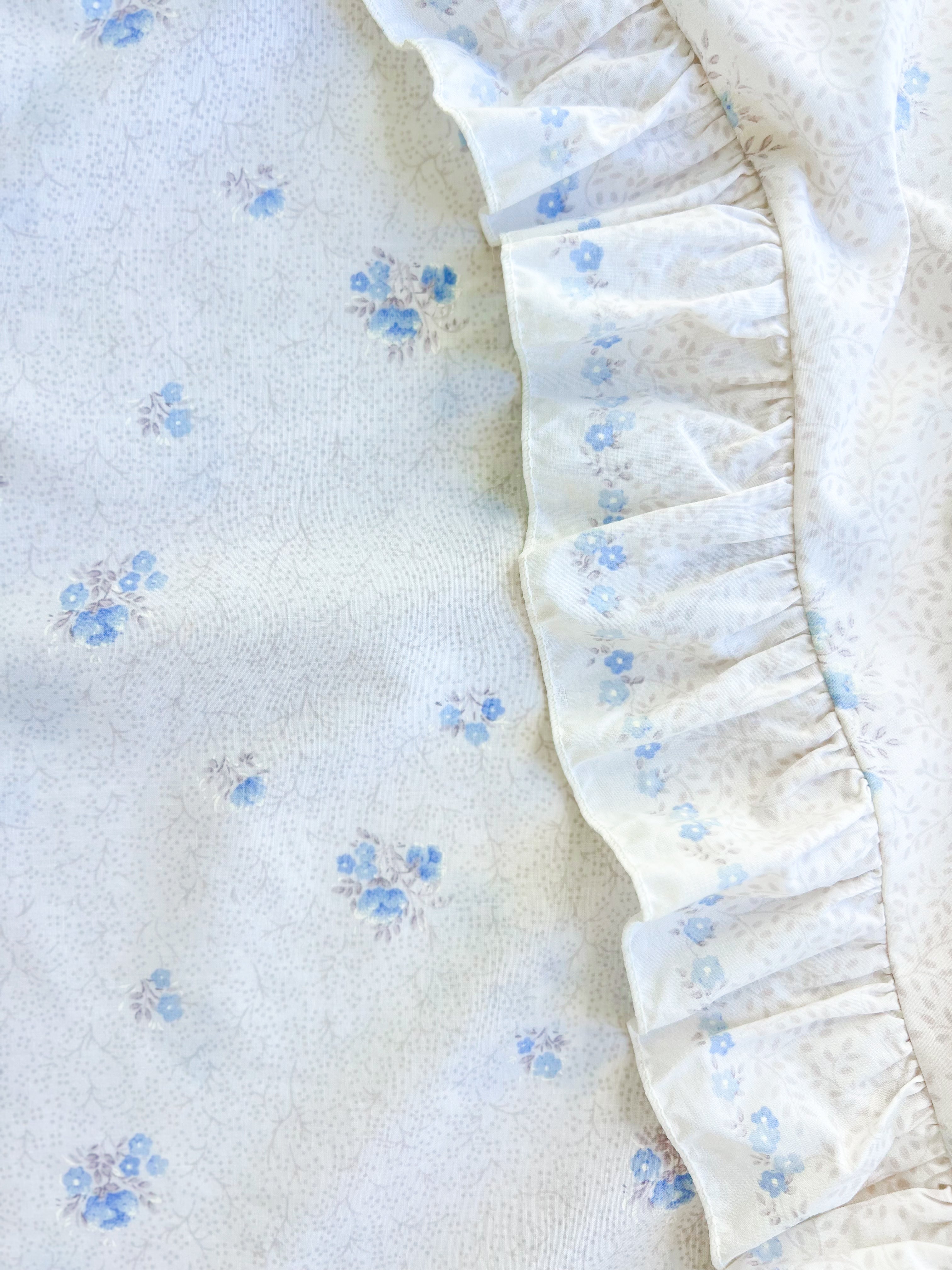 VINTAGE DAISY