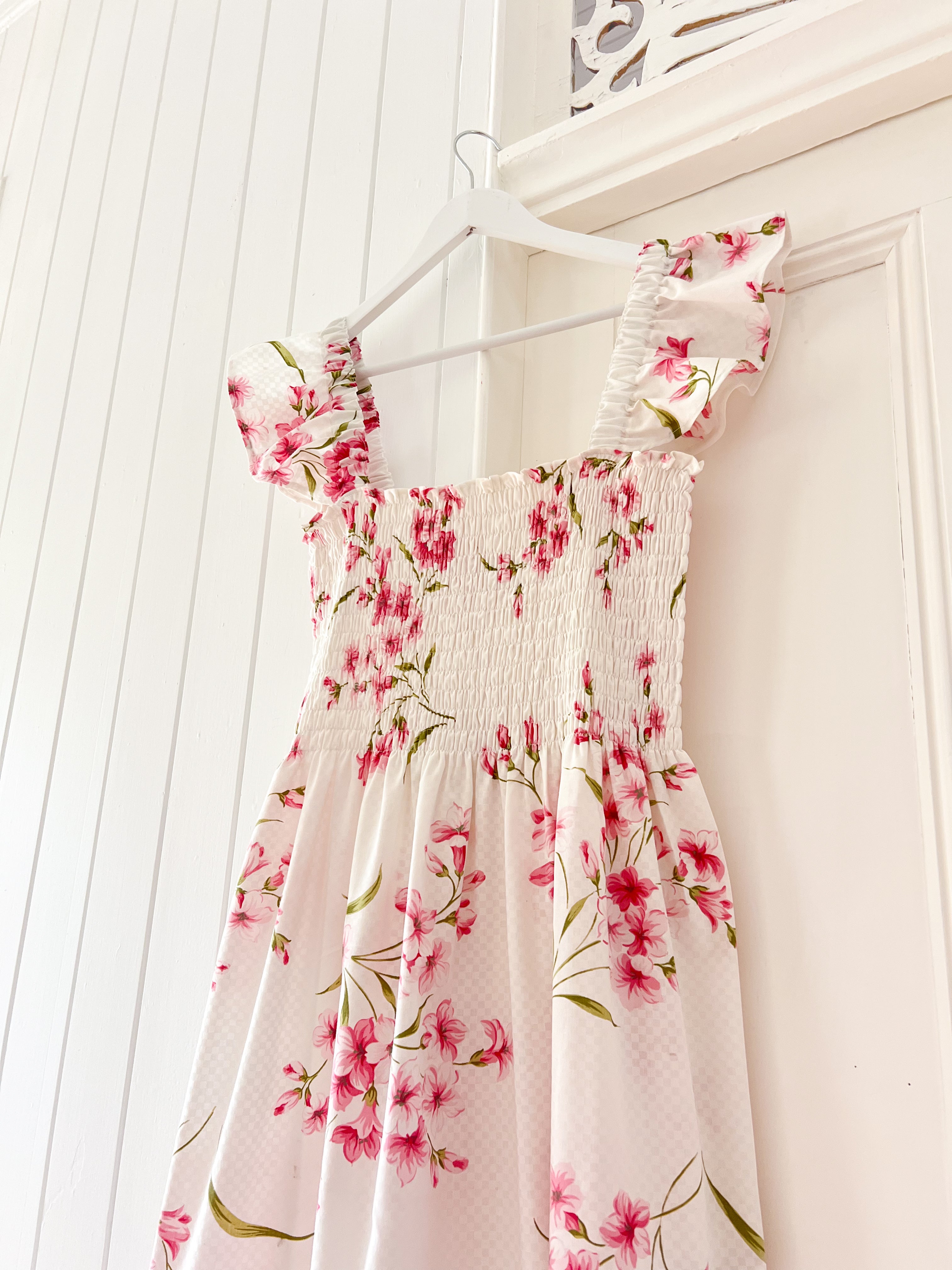 THE SUMMER PICNIC DRESS